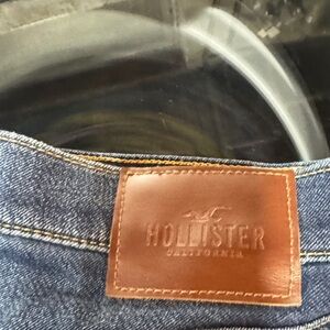 Hollister Men's Denim Jeans with Brown Patch Skinny Jean 30x32 like new